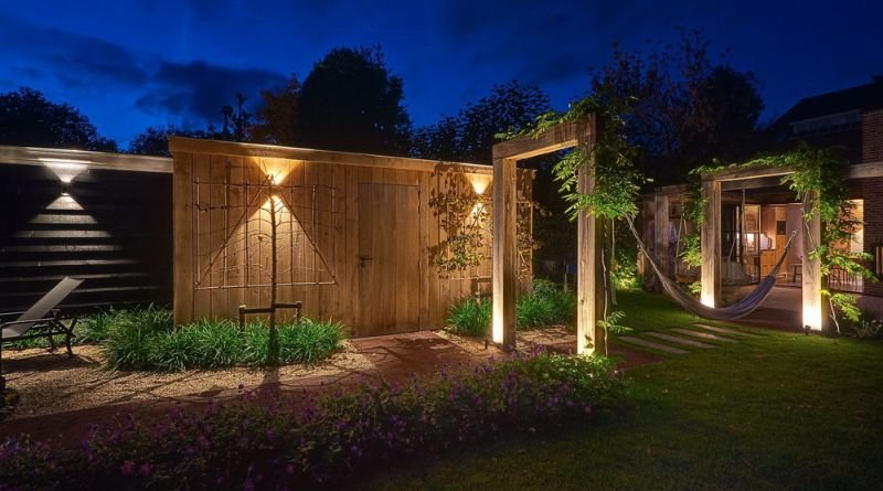 The Outdoor Glow-Up: How Lighting Design and Pool Architecture Bring Your Backyard to Life